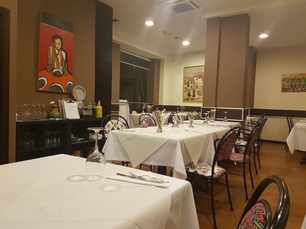 ויגו Hotel Junquera מראה חיצוני תמונה