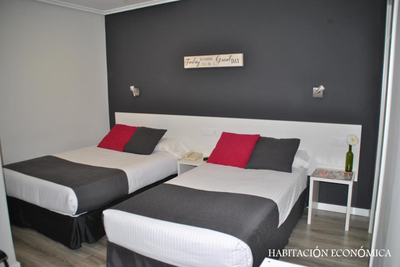 ויגו Hotel Junquera מראה חיצוני תמונה