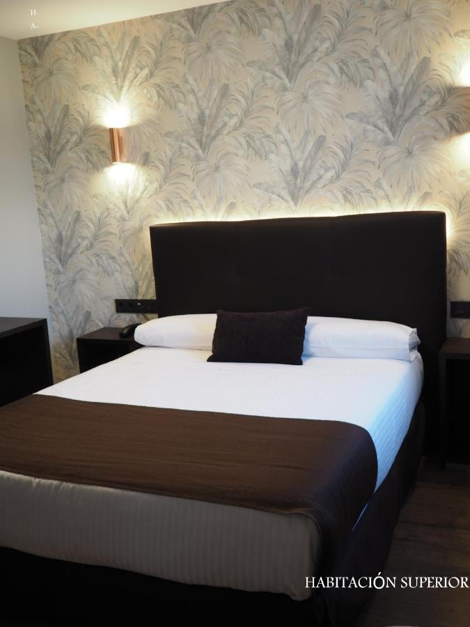 ויגו Hotel Junquera מראה חיצוני תמונה