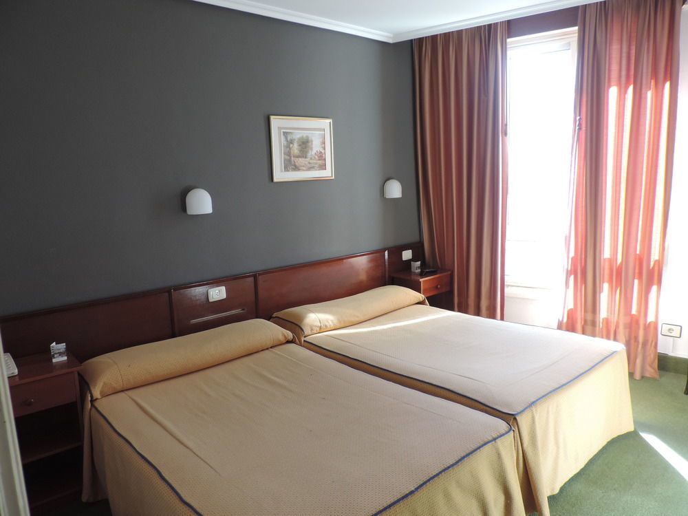 ויגו Hotel Junquera מראה חיצוני תמונה