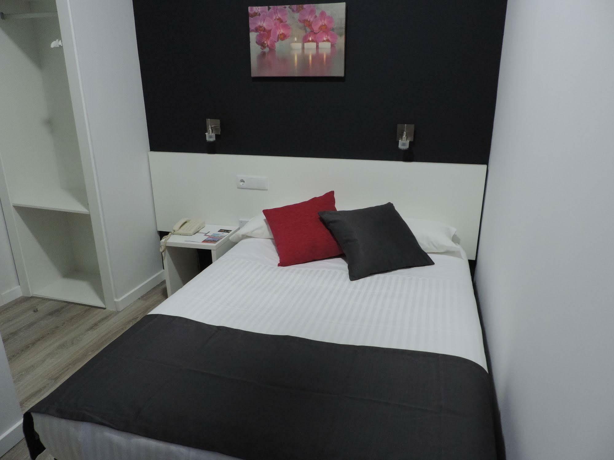 ויגו Hotel Junquera מראה חיצוני תמונה